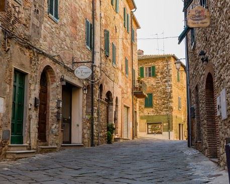 Suvereto
